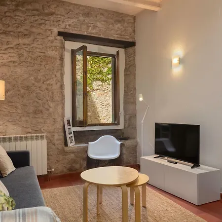 Flateli Cundaro Gerona